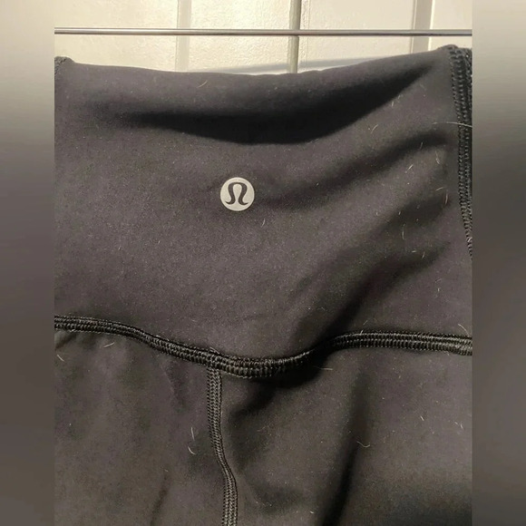 Lululemon Athletica - Powerlines leggings - Size 6 - Picture 3 of 8